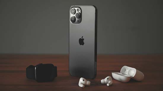 iPhone Price in Bangladesh
